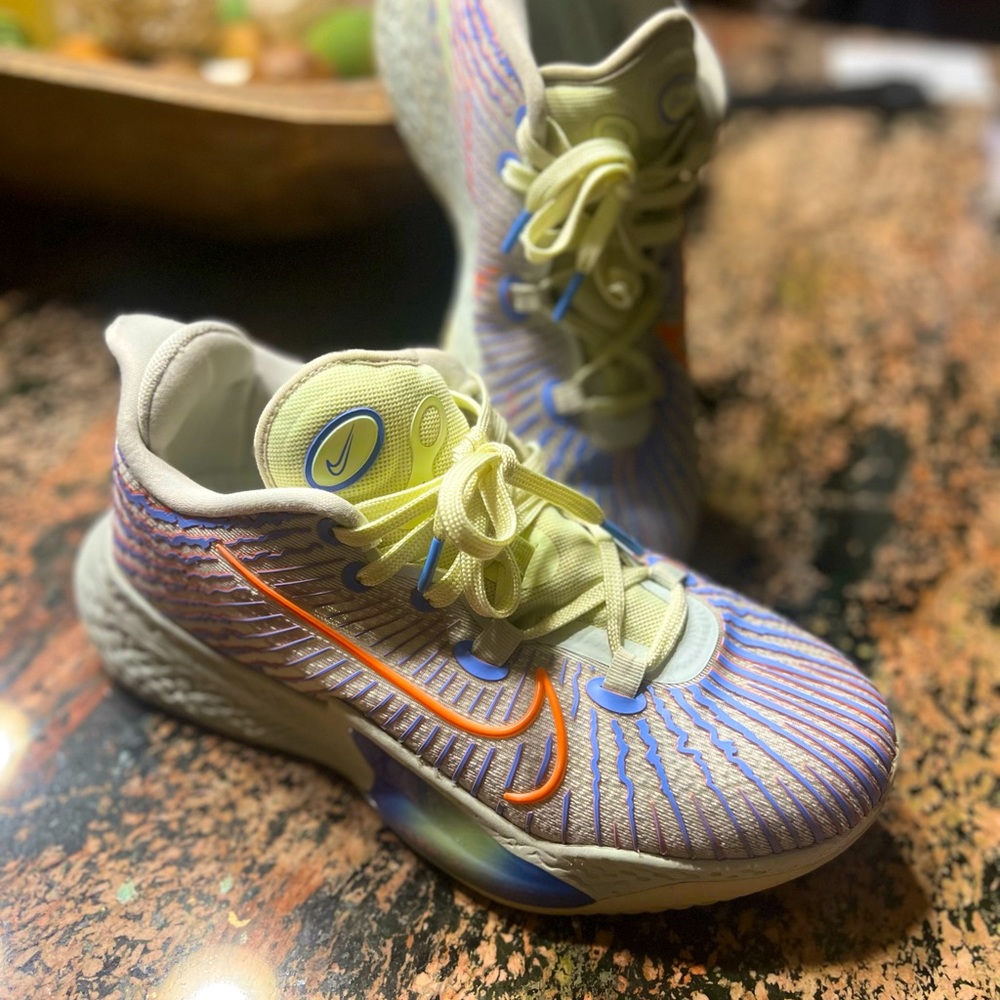 Nike BB’s size 9 Mens.  Soft lime green, purple and tangerine.